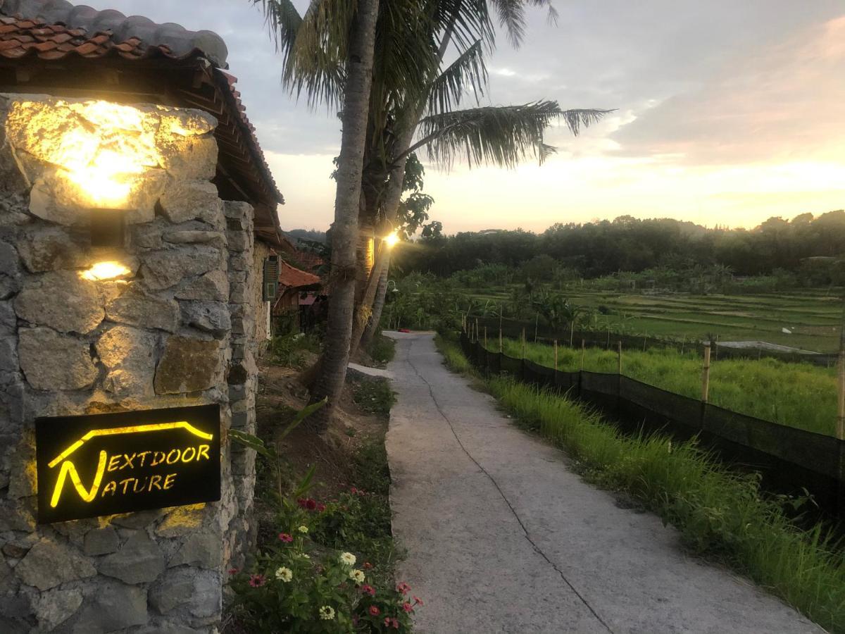 Villa Nextdoor Nature Yogyakarta บันตุล ภายนอก รูปภาพ