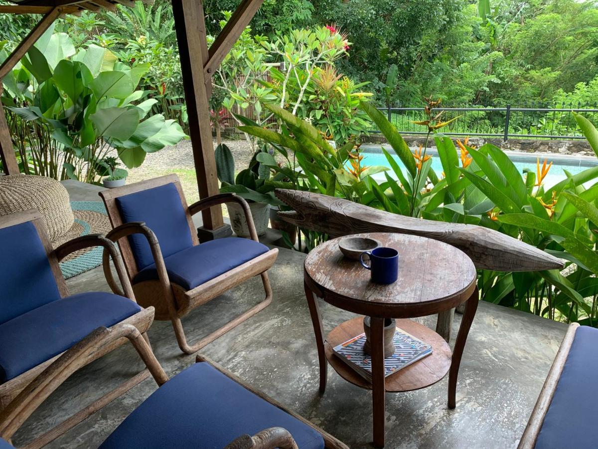 Villa Nextdoor Nature Yogyakarta บันตุล ภายนอก รูปภาพ