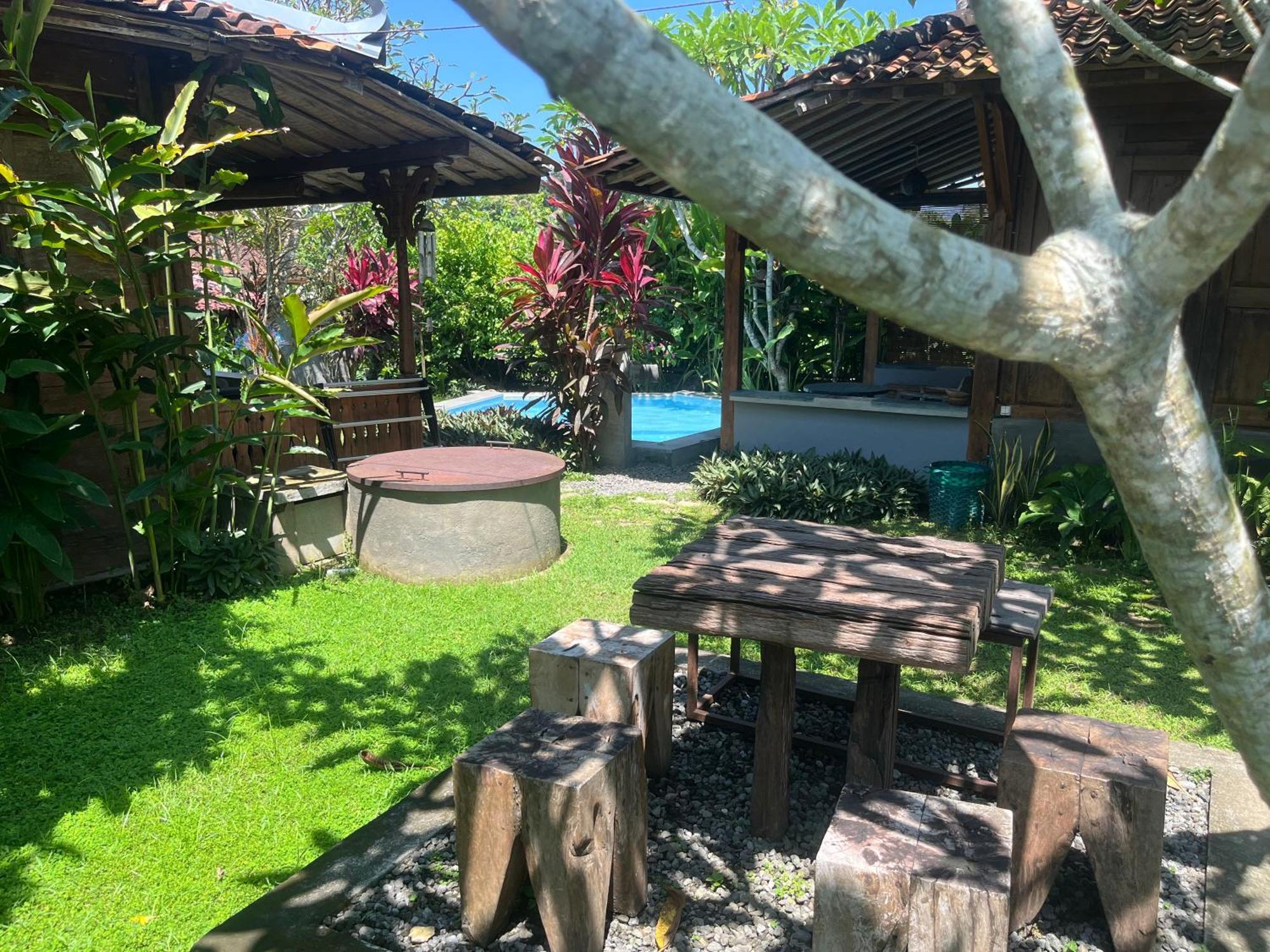 Villa Nextdoor Nature Yogyakarta บันตุล ภายนอก รูปภาพ